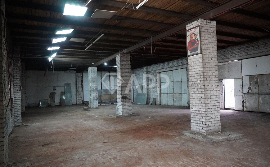 Сдам 290 м² под склад/производство на охраняемой базе. Ровный пол, много электричества фото