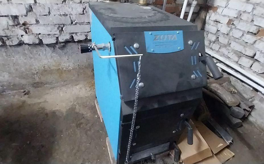 База (производство, склад). 3272 кв.м, участок 1,6 Га  фото