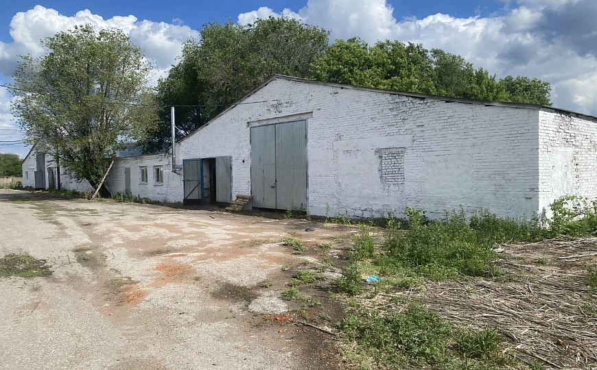База (производство, склад). 3272 кв.м, участок 1,6 Га  фото