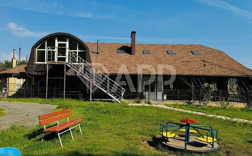Сдам отдельно стоящее здание, 1 000 м² фото