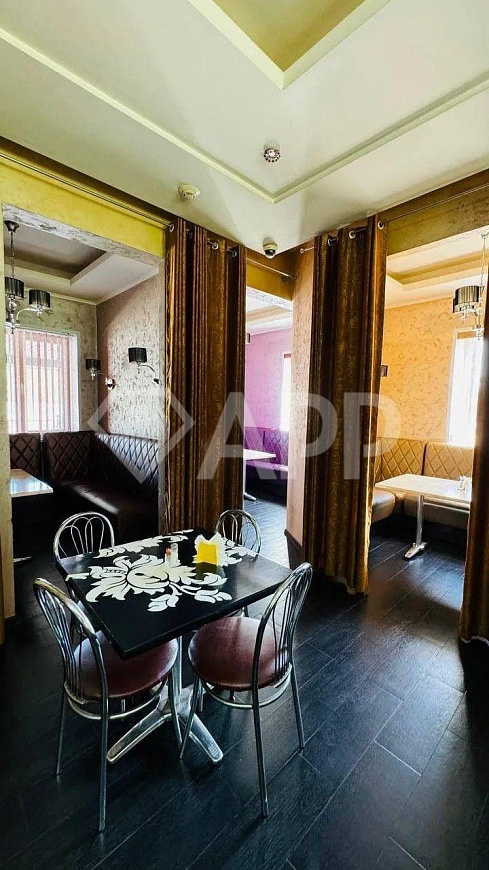 Сдам отдельно стоящее здание, 1 000 м² фото