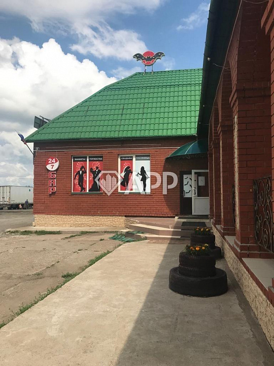 Сдам отдельно стоящее здание, 1 000 м² фото