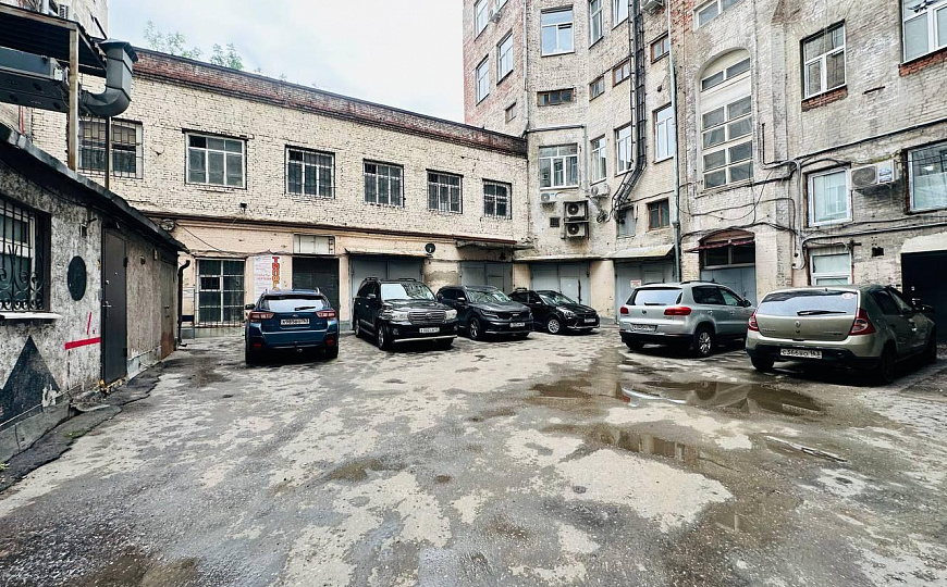 Продажа 3150 м2 на 1 линии ул.Молодогвардейской фото