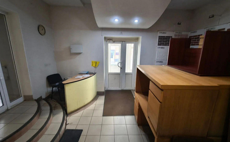 Сдается в аренду универсальное помещение 160 м² на первой линии! фото