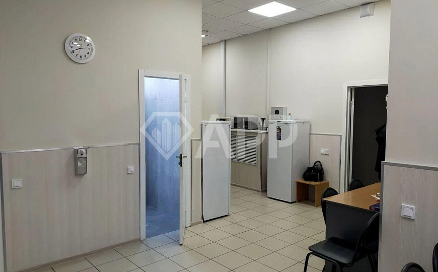 Сдаются 530м² в центре на 1 этаже с НДС фото