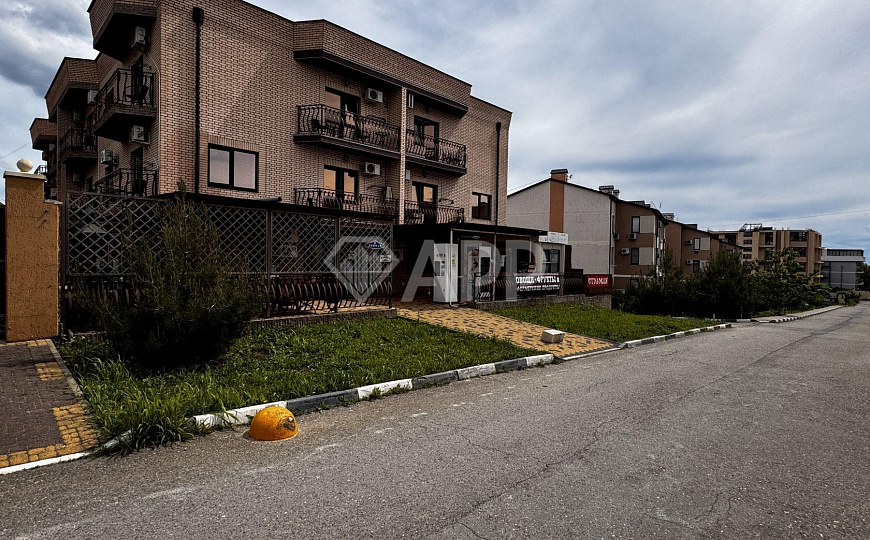 Продам гостиница, 1 488 м² фото