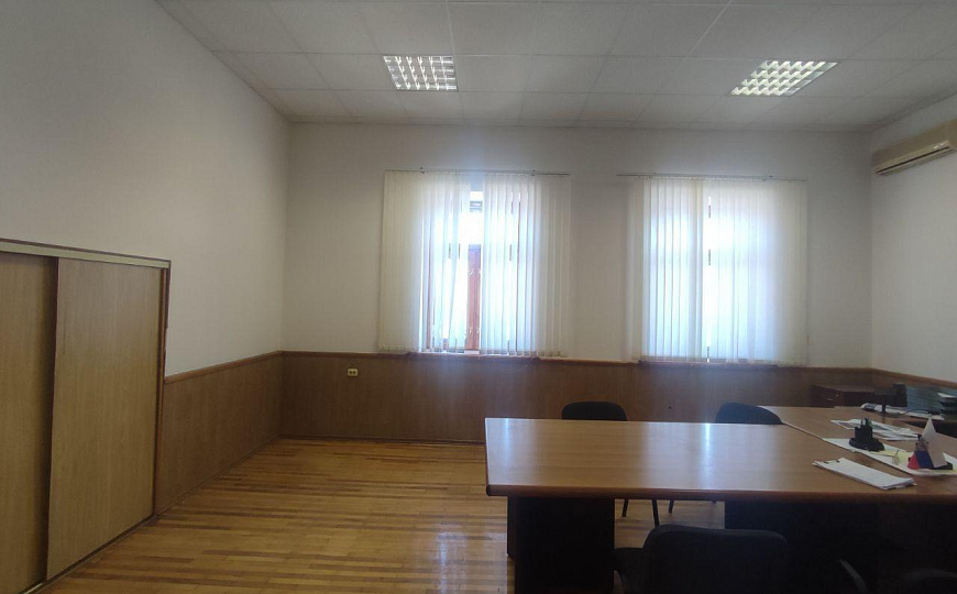 Офис на  1ой линии, 100 м² фото