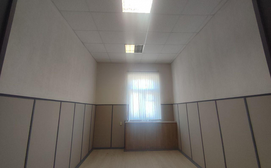 Офис на  1ой линии, 100 м² фото