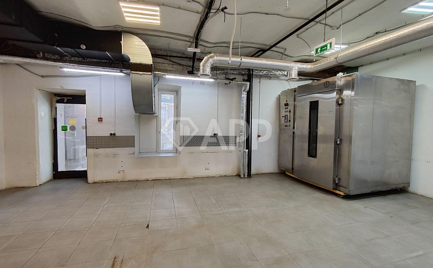 Сдам производственное помещение, 300 м² фото