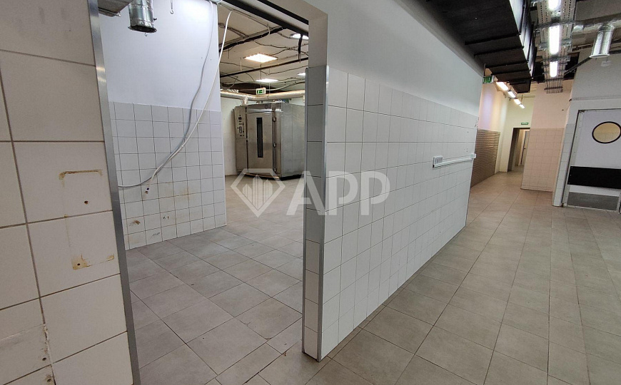 Сдам производственное помещение, 300 м² фото