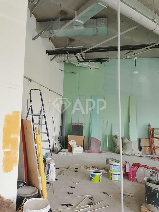 Сдам 181 м² рядом с метро! фото