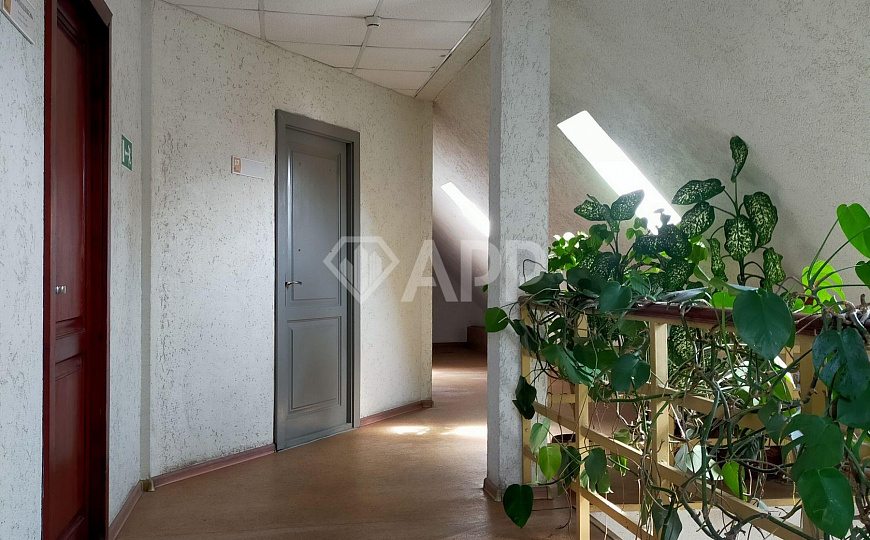 Здание в центре, 519м², под апарт-отель, офис фото