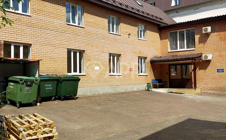 Здание в центре, 519м², под апарт-отель, офис фото