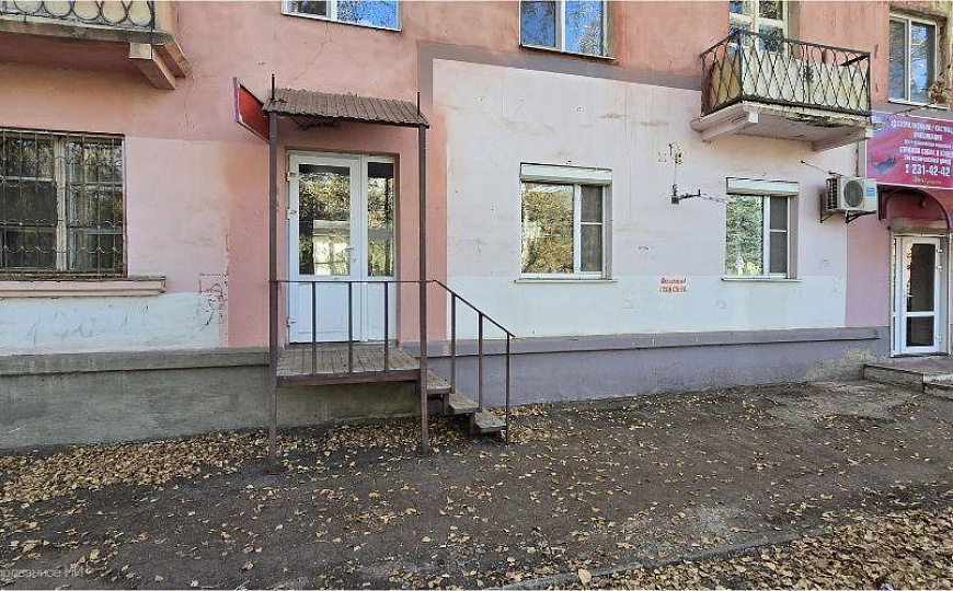 Помещение свободного назначения на 1 линии фото