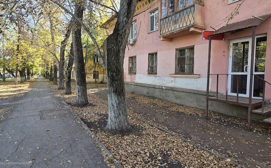 Помещение свободного назначения на 1 линии фото