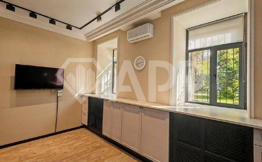 Продажа, апартаменты в центре Москвы фото