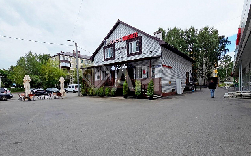 Здание 419м2  в аренду.   фото