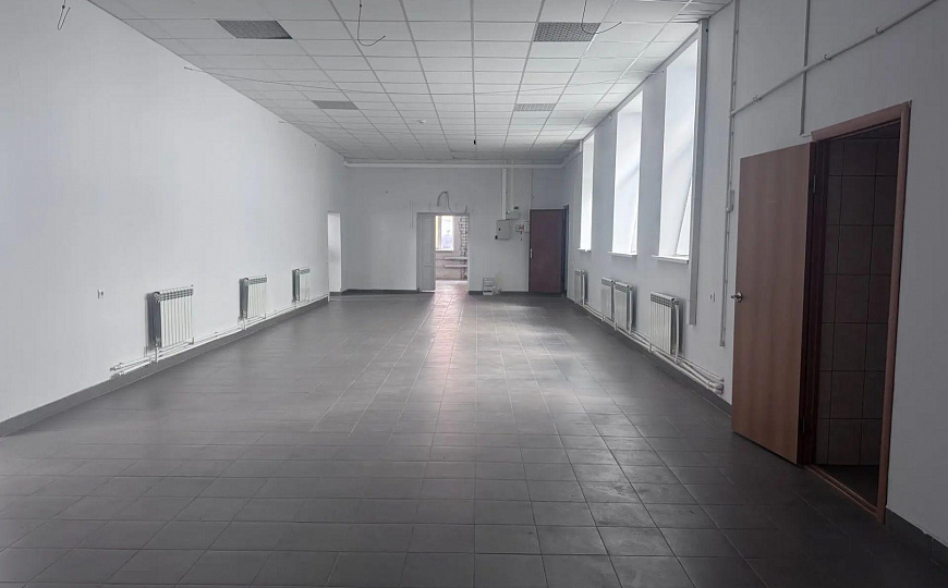 Склад в центре города, 380 м² фото