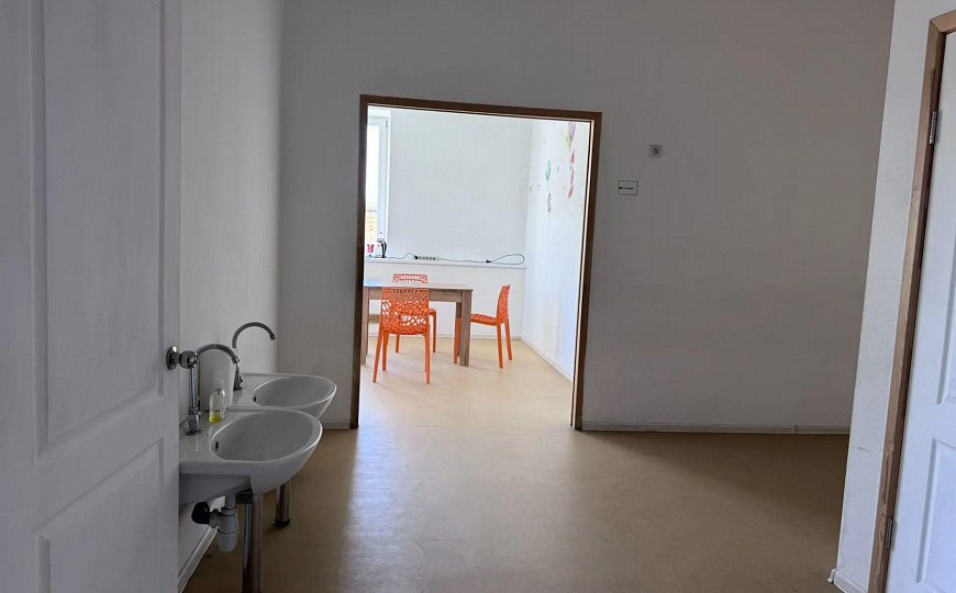  отдельно стоящее здание, 600 м² фото