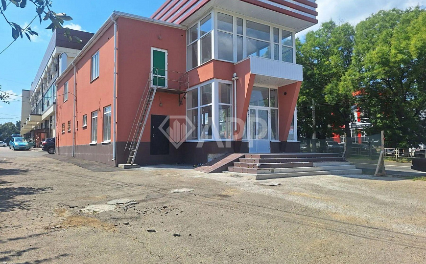 Сдам помещение свободного назначения, 420 м² фото