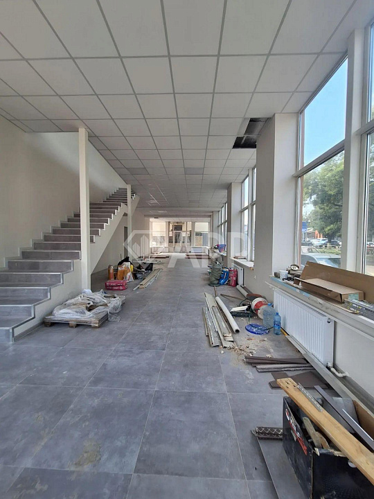 Сдам помещение свободного назначения, 420 м² фото