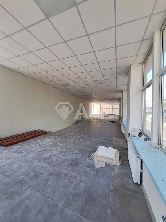 Сдам помещение свободного назначения, 420 м² фото