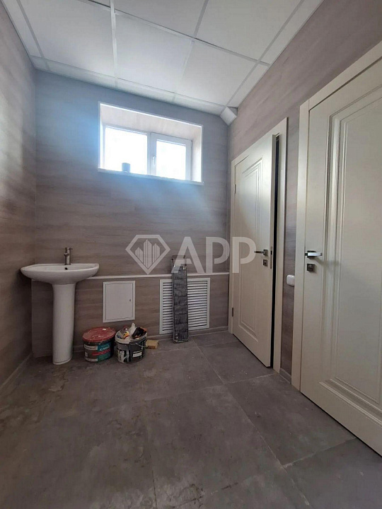 Сдам помещение свободного назначения, 420 м² фото