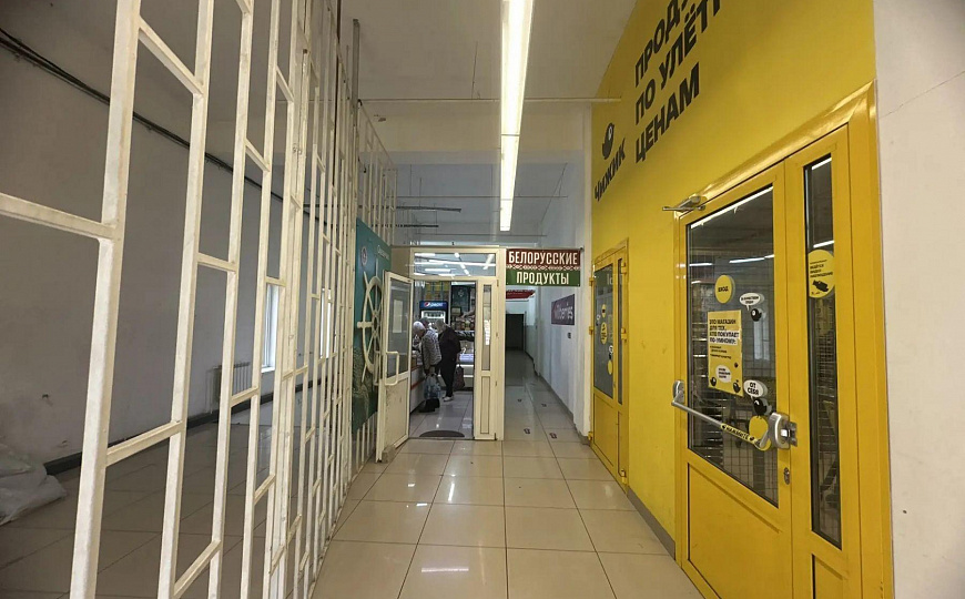 Отдельно стоящее здание 1279,5 м² фото