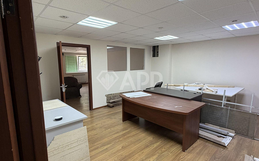Сдам офисное помещение, 80 м² фото