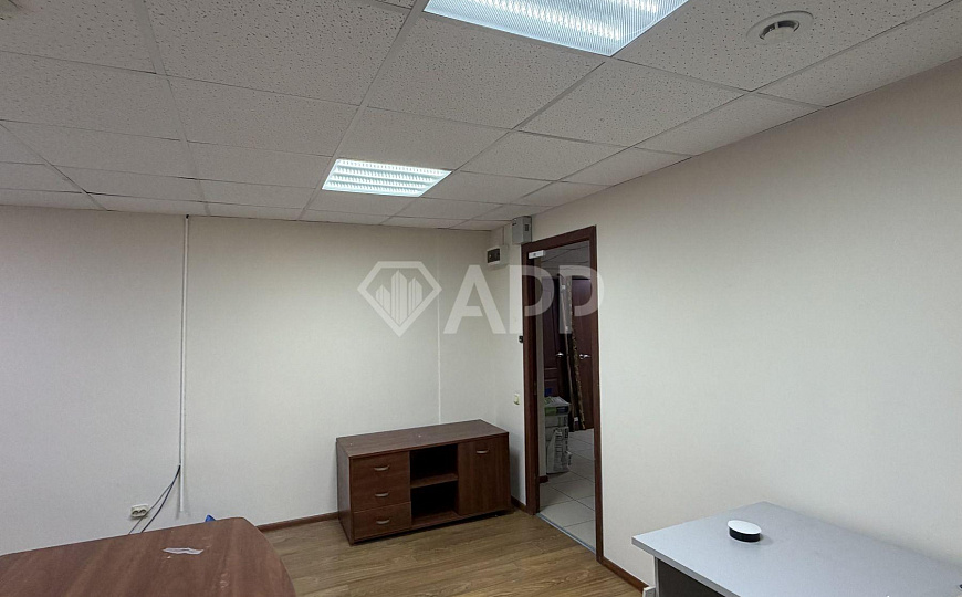 Сдам офисное помещение, 80 м² фото