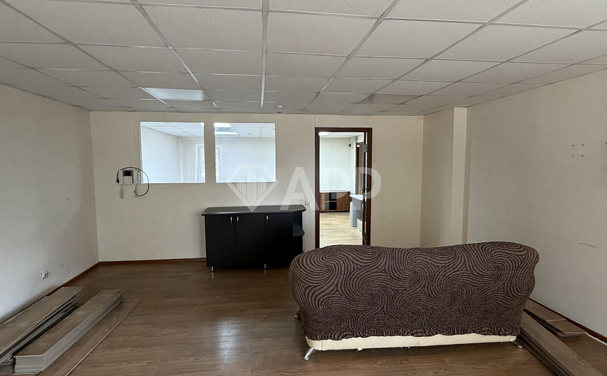 Сдам офисное помещение, 80 м² фото