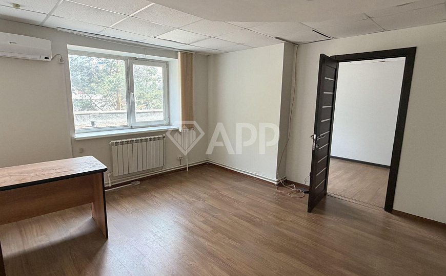 Сдам офисное помещение, 36 м² фото