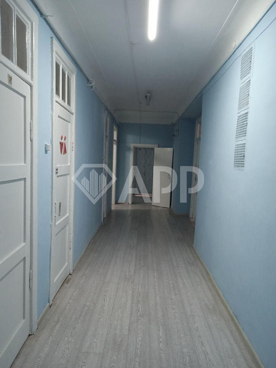 Офисы в центре на набережной от 10 до 50 м² фото