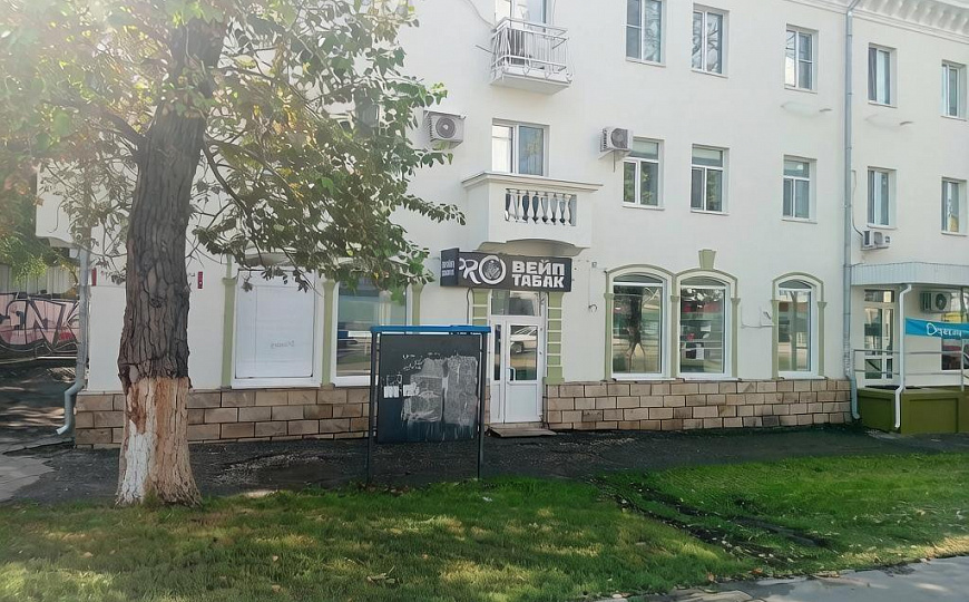 Сдается торговое помещение 72,4 м2 в центре города фото