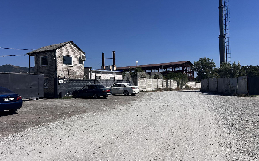 Сдаю имущественный комплекс с з/у , 2800 м² фото