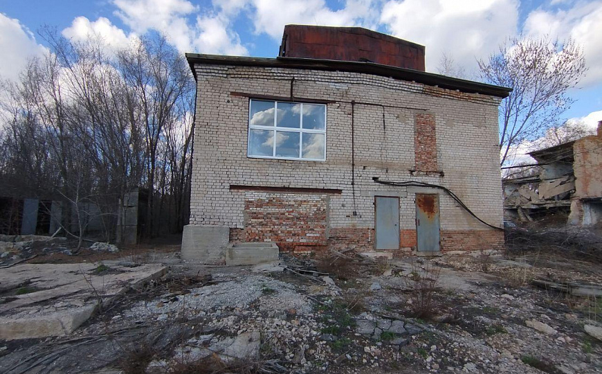 Производственное помещение 322,2 м2 на собственном земельном участке 0,57 га фото