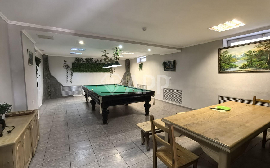 Продам гостиницу 1 200 м² фото