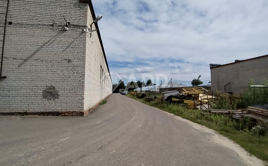 Здание склада 1376 м² фото