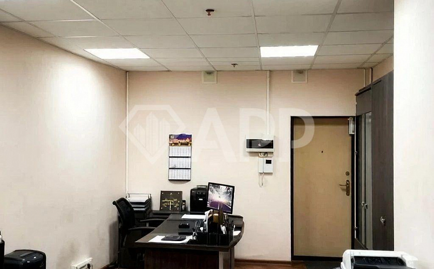 Офис 23,2 м² в охраняемом бизнес-центре «Маршал» категории В+ фото