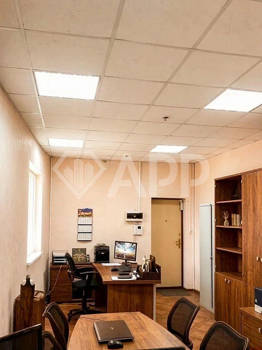 Офис 23,2 м² в охраняемом бизнес-центре «Маршал» категории В+ фото