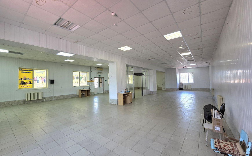 Торговый центр с ЗУ, 564 м² фото