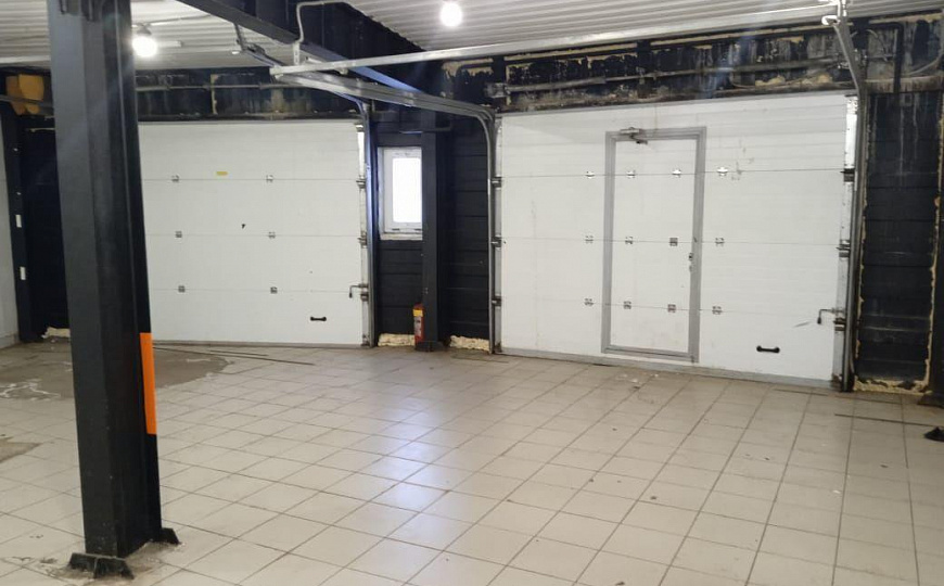 Продается отдельно стоящее здание 580 м² фото