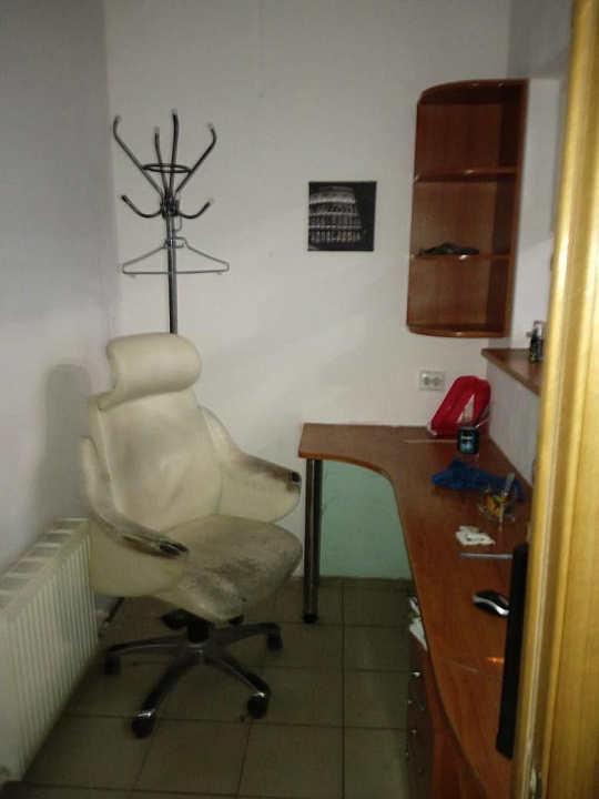 Продается отдельно стоящее здание 580 м² фото