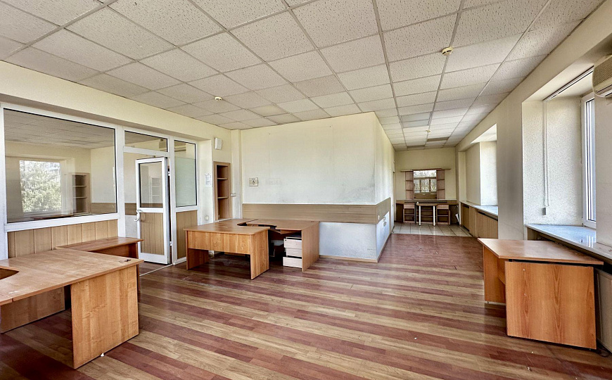 Офис в центре, 350 м²  фото