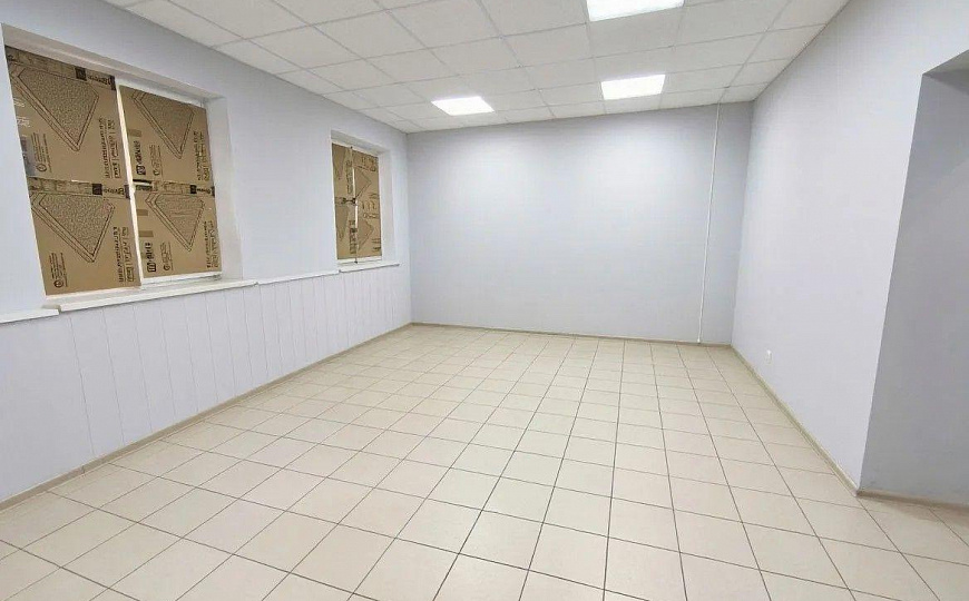  Помещение 95 м² в центре п. Волжский фото