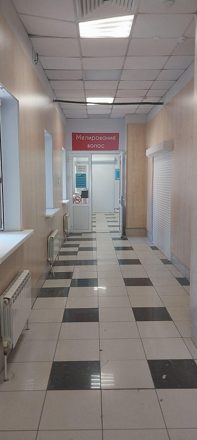 Помещение свободного назначения 341 кв. м на первой линии фото