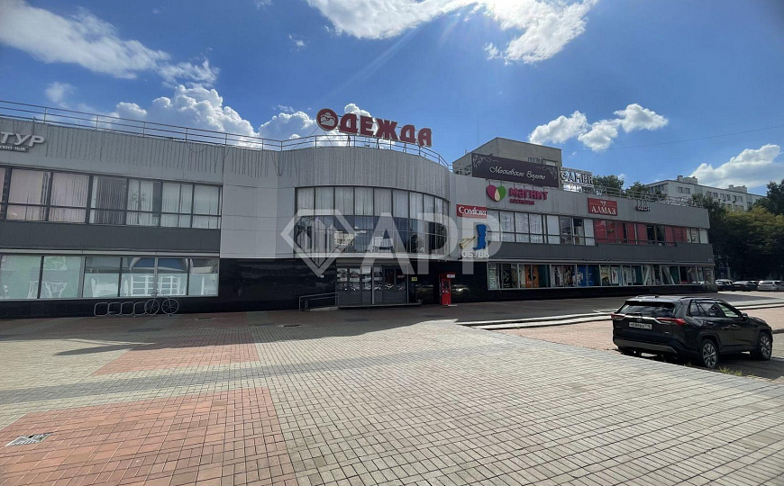 Сдам торговое помещение, 190 м² фото