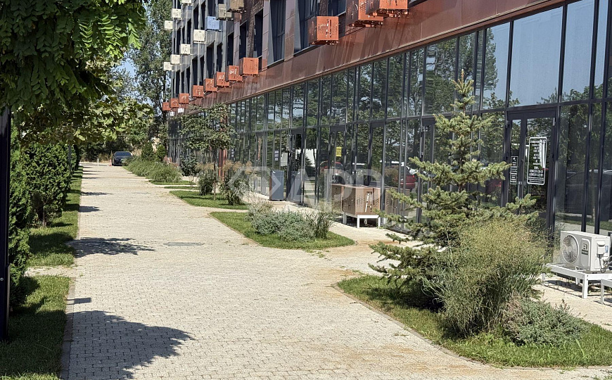 Продам торговое помещение, 86,4 м² фото