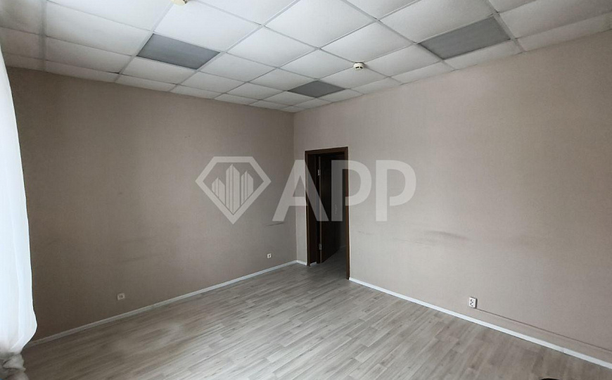 Аренда офисов от 20 м² до 200 м² от 550 руб./м² | 1 линия, ул. Мазита Гафури фото