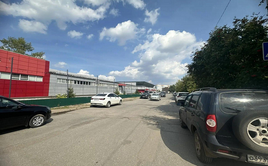Продам отдельно стоящее здание, 667.4 м² с земельным участком фото